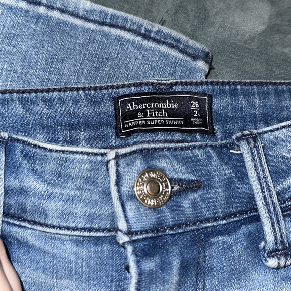 Abercrombie Harper High Rise Skinny Jeans - Picture 2 of 3